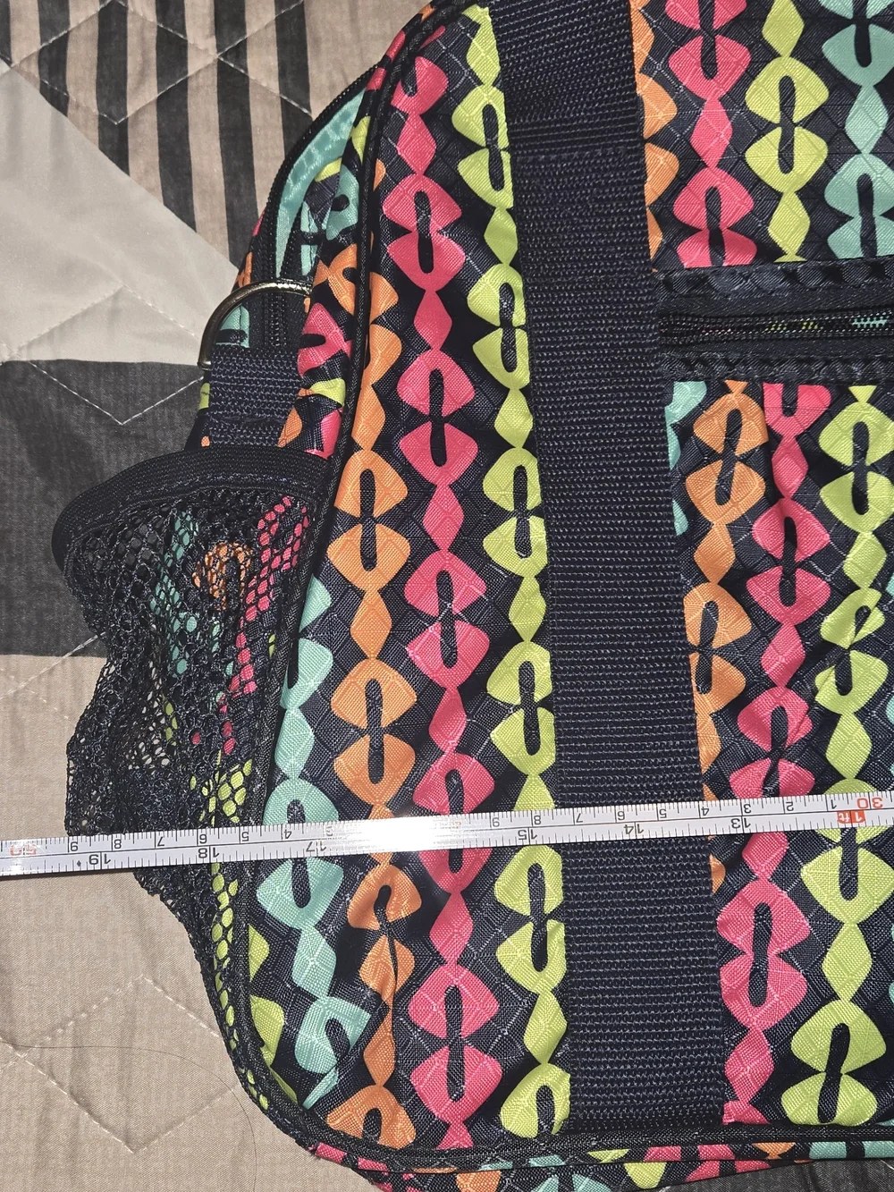 thirty-one Multicolor Geometric Tote with Black Straps - Picture 7 of 12